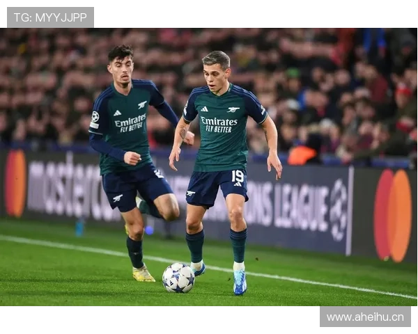 阿森纳争冠拼图:特罗萨德的实际贡献有多大 阿森纳争冠拼图:特罗萨德的实际贡献有多大