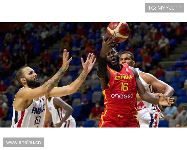 贾汉巴赫什本赛季表现稳健，进攻端持续提升备受期待